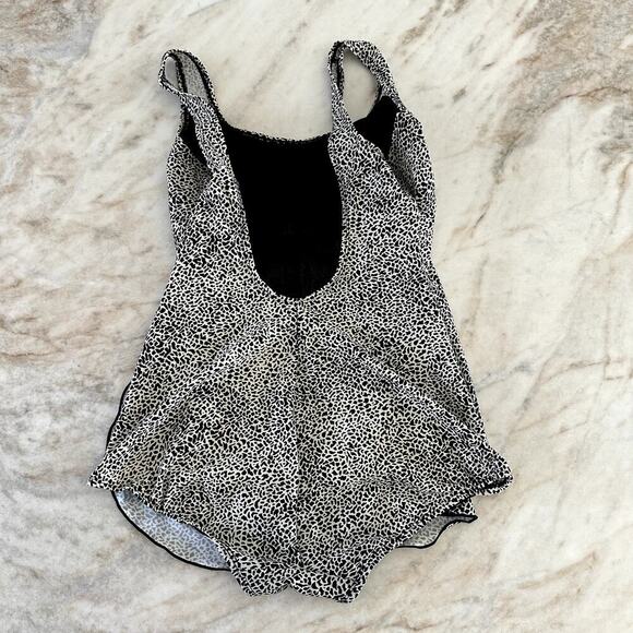 Shore Shapes 12 Tankini One Piece Swimsuit Black White Tummy Control - Picture 3 of 7
